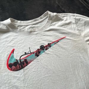 Nike Dri-Fit ‘Coast-to-Coast’ Basketball Themed T-Shirt